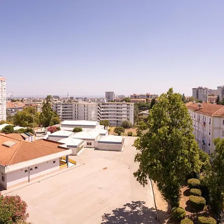 Aeroporto Appartement Lissabon