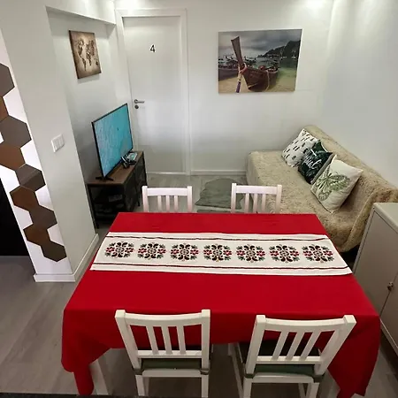 Aeroporto Appartement Lissabon