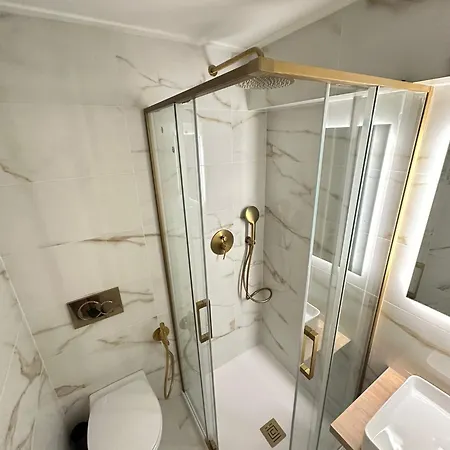 Apartament Aeroporto *